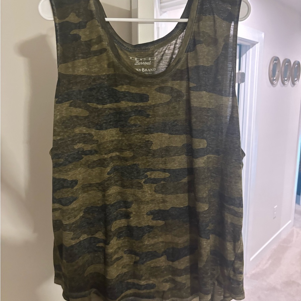 Lucky Brand Camouflage Tank Top - Green and Black
